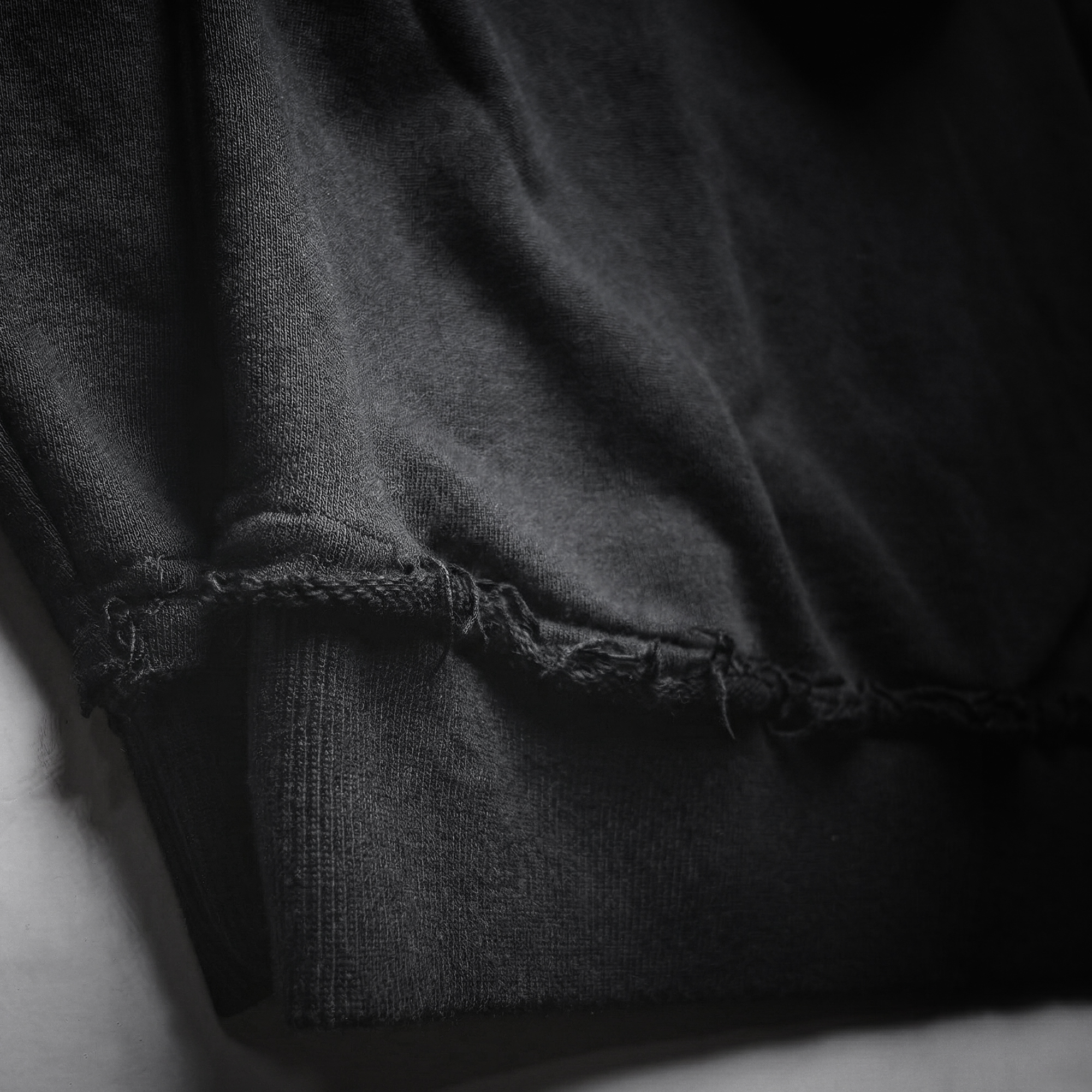 真相之層｜帽T - oversize 大尺碼男裝 T-shirt