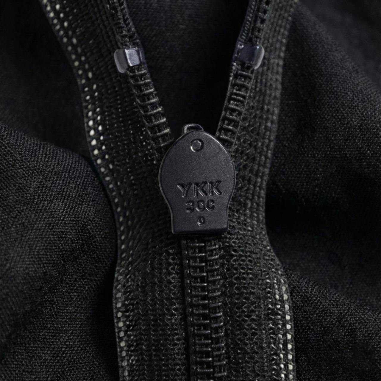 潛層｜抱枕 - oversize 大尺碼男裝 T-shirt