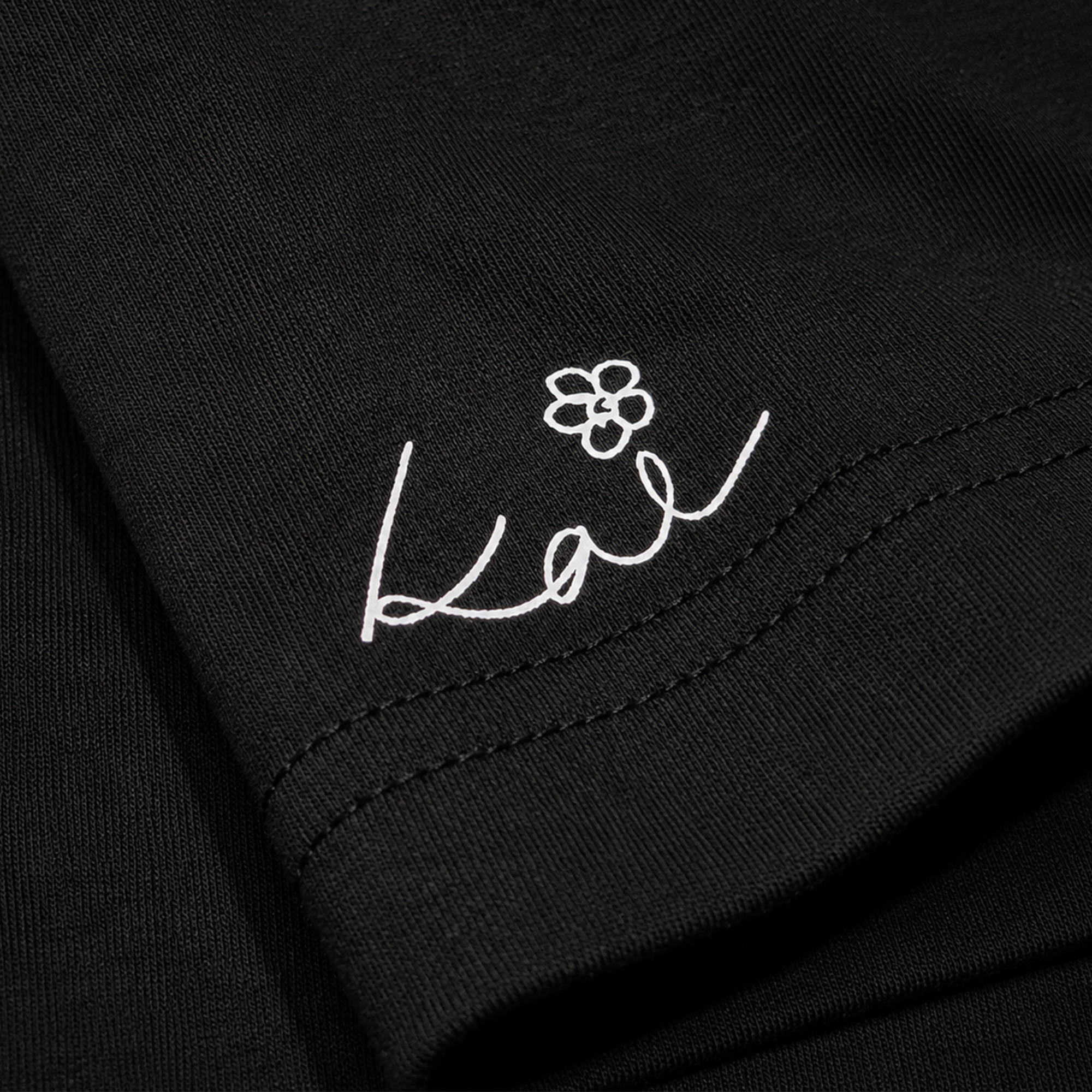Dare to Wear Your Love｜Black Short Sleeve T-Shirt | oversize 大尺碼男裝